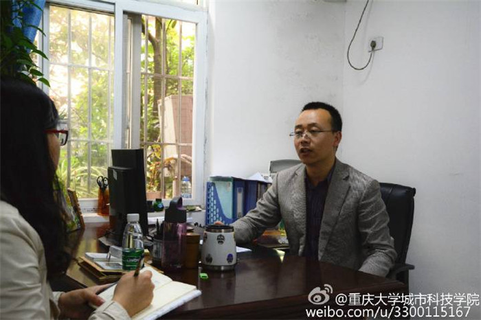 img-edd7e12cd3e0c4cdaee2190e4139d43b