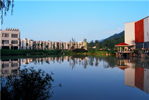 重庆大学城市科技学院