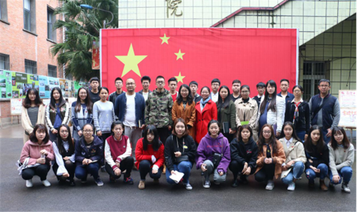 图片4 图片4
