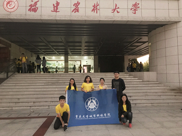 参赛队员与指导教师合影_副本