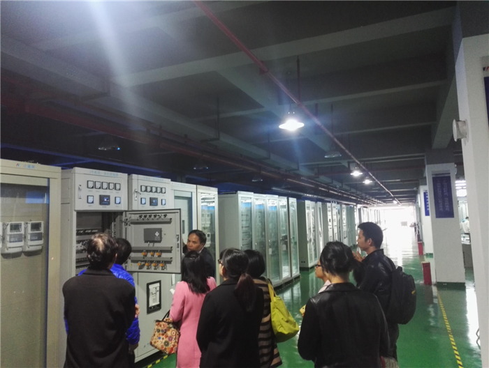 参观3 参观3
