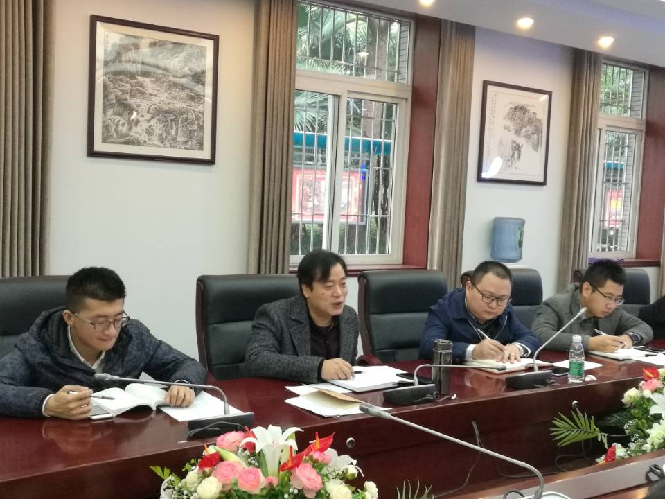 章书记