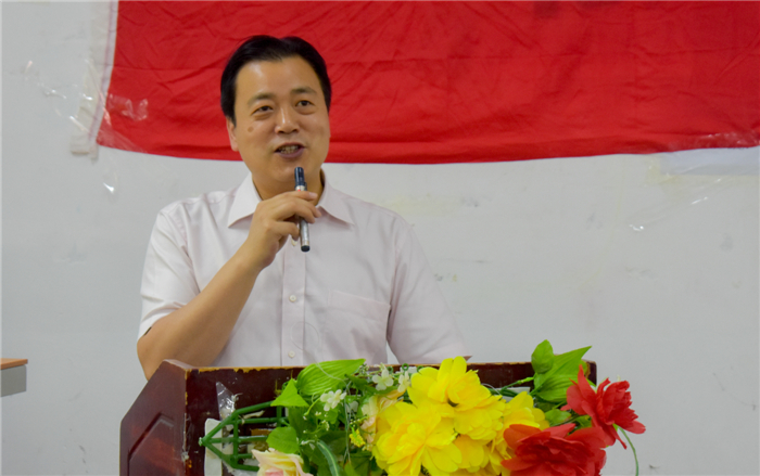 图片6 章书记讲课 图片6 章书记讲课