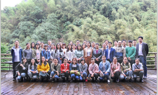 4{zcr9zw2(bviek62ql%xyo