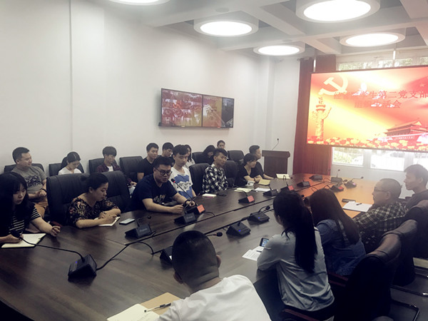 8414376e476dd57f44ba6d2db58aaab9_副本