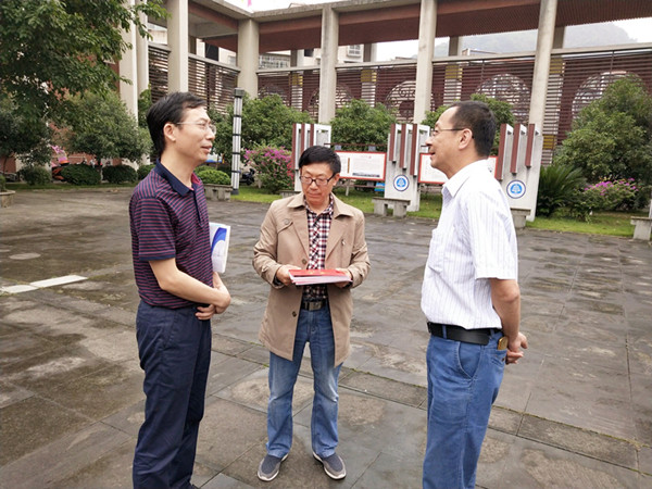 -24ed646cd7bf7b2e_副本