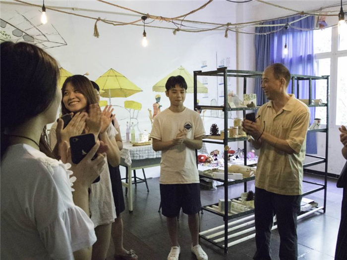 tim图片20180629160218