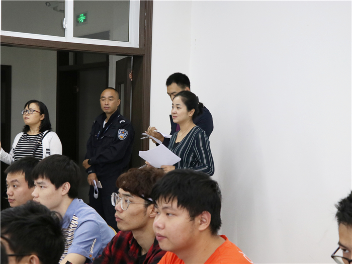 何湘丽校长&nbsp;(1)