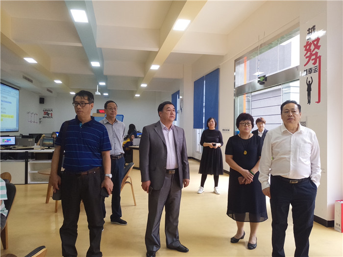 9e8140c6c5ab5be6d3afd8efd35537f5