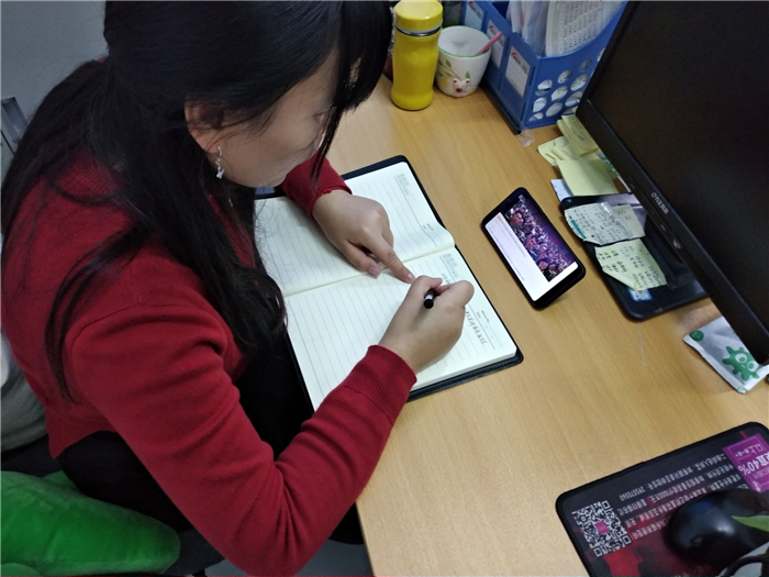 重庆大学城市科技学院组织师生收看2018年全国科学道德和学风建设宣讲教育报告会08