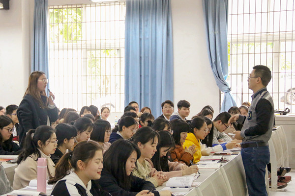 周德顺老师_副本