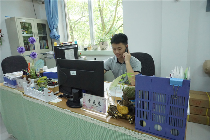 2.暑期资助工作（资助热线答疑）
