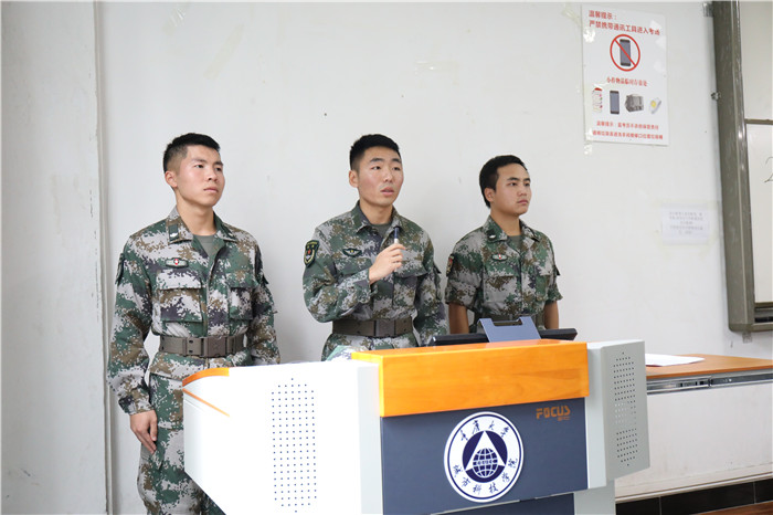 5.2019年退役士兵代表于嘉伟发言。