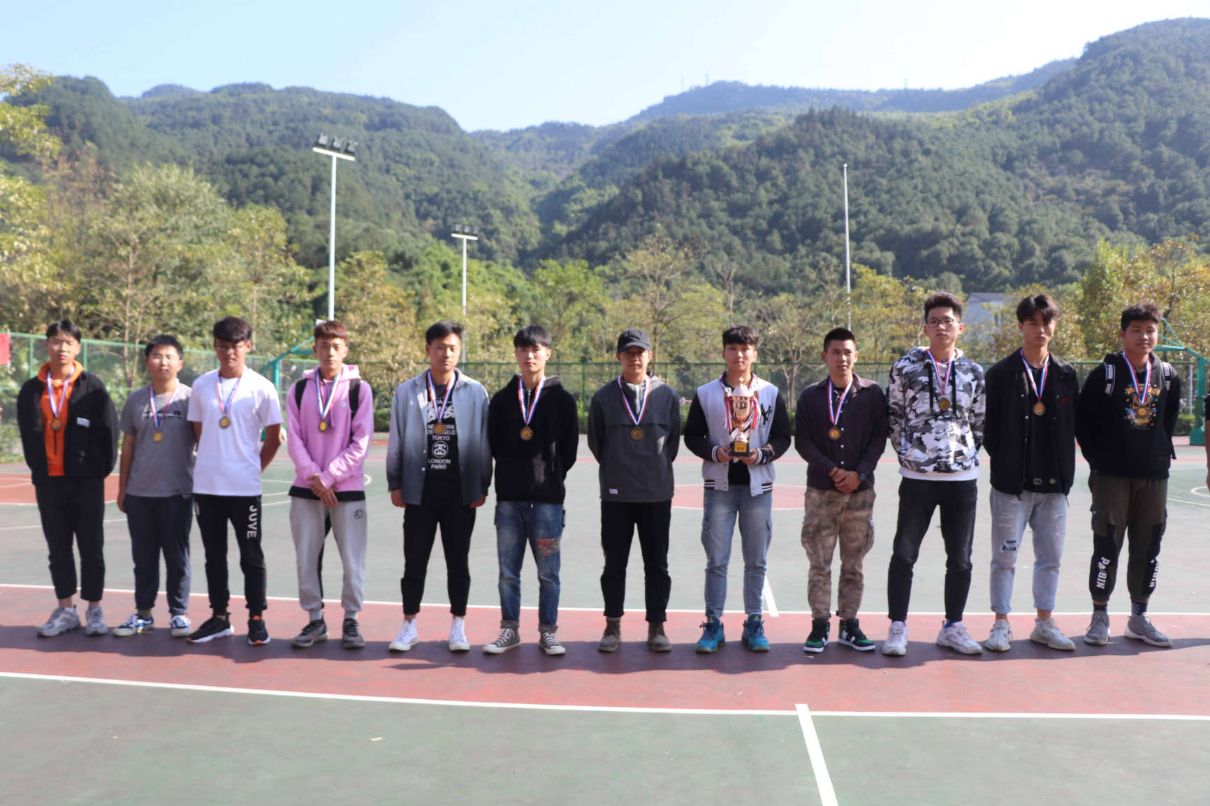 图片5。。 图片5。。