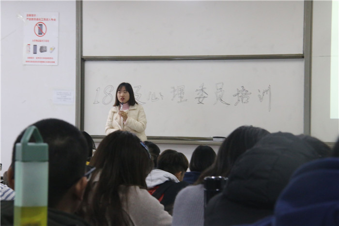 9e`_@g]mr605zbsq}k1xqa2