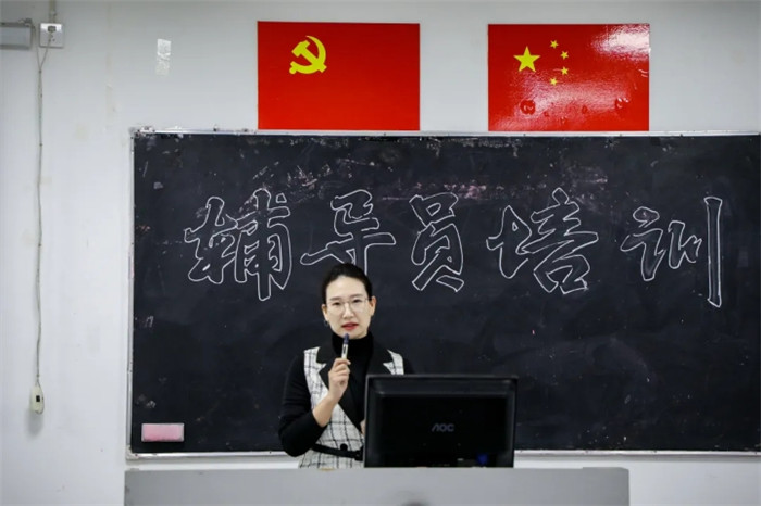 f7d3eabafb176d4318f20d0f1c1ddd8