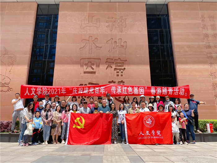 白鹤梁水下博物馆_副本