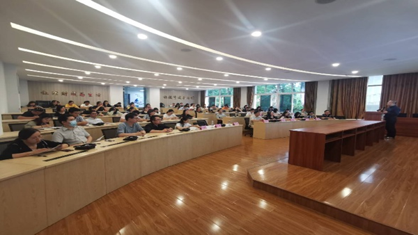 f2374c7e7c6b670ff1eeb3158eb61f86