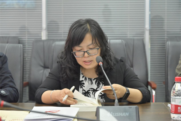 重庆城市科技学院开展主题教育专题读书班第一期集中学习研讨(1)1714