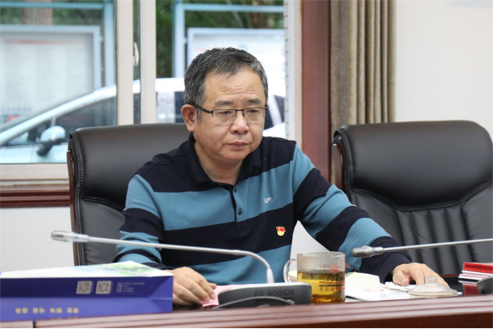 【主题教育】重庆城科举行党委理论学习中心组2023年第10次学习会暨主题教育读书班第6次学习会750