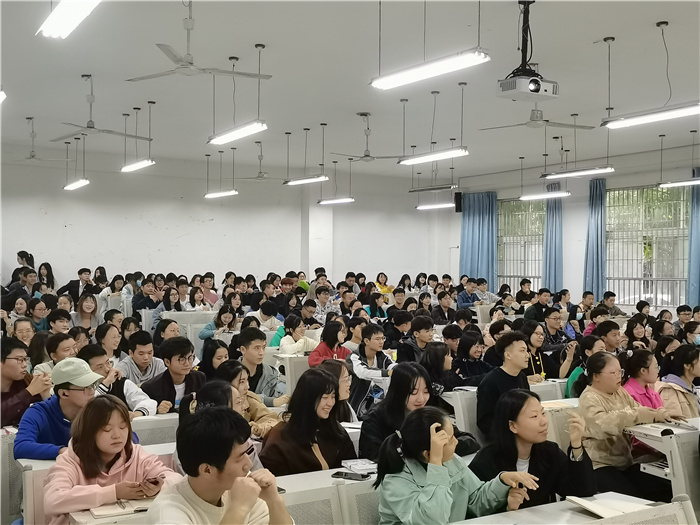 重庆城科开展2021-2022学年第一学期心理委员培训