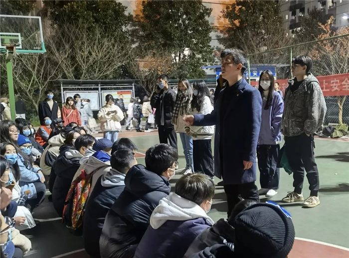 艺术与传媒学院开展寝室宣讲志愿活动