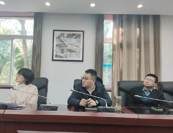 艺术与传媒学院召开2021年度辅导员述职评议会