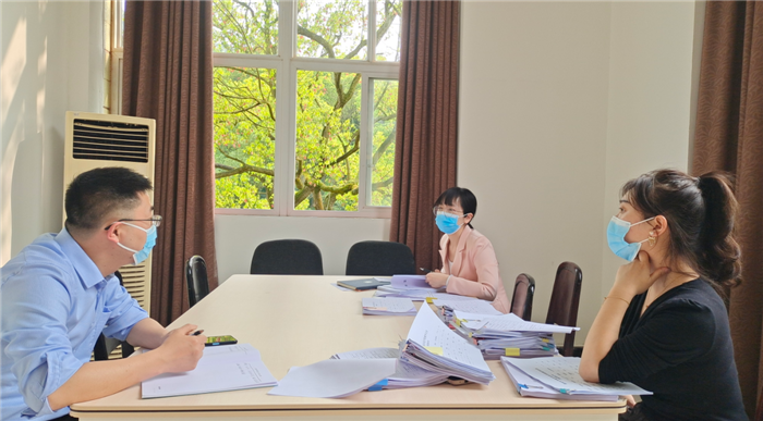 艺术与传媒学院开展教学日历、教案检查工作