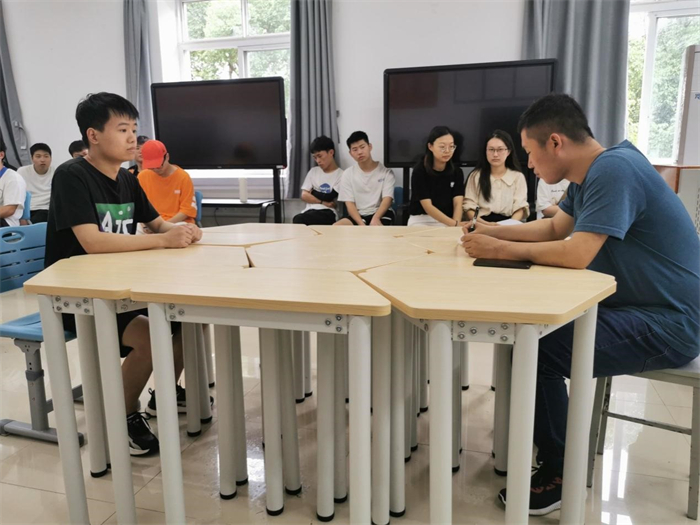 建筑土木学院开展校企合作顶岗实习面试工作