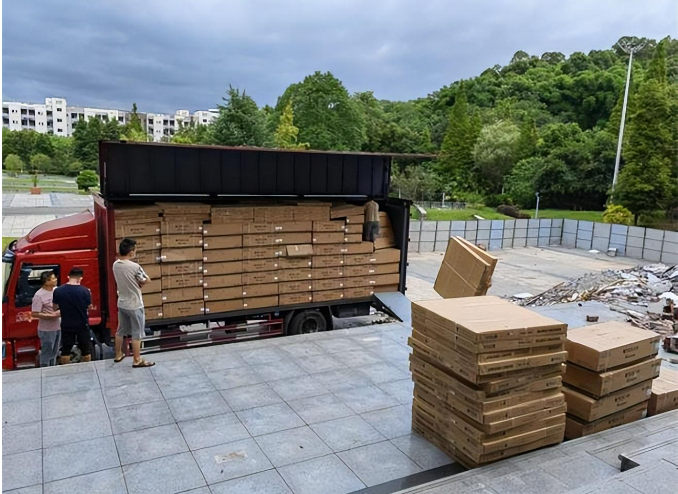 【今日头条】城科图书馆室内装修改造项目—第一批空调设备顺利进场