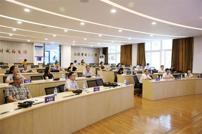 重庆城市科技学院经济管理学院举办川渝桂四校五院学习交流活动周之院长论坛