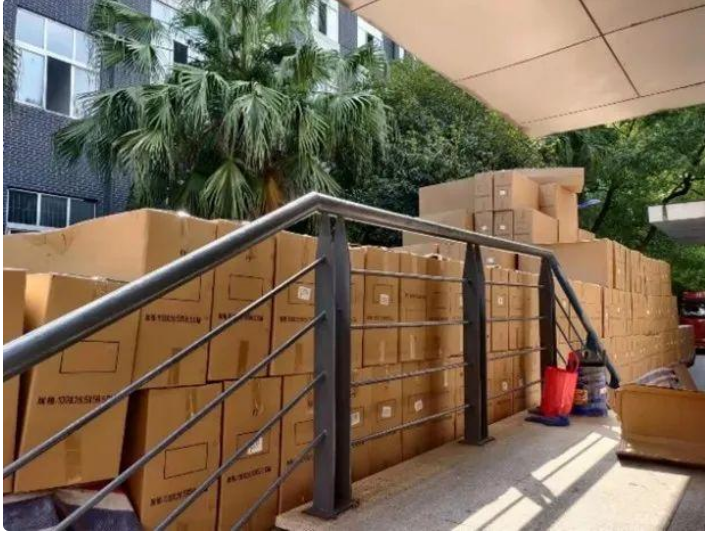 【大鱼新闻】城科现代教育技术中心智慧教室建设进入攻坚阶段