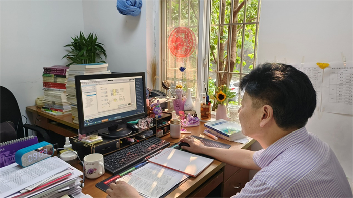 重庆城市科技学院开展线上教学