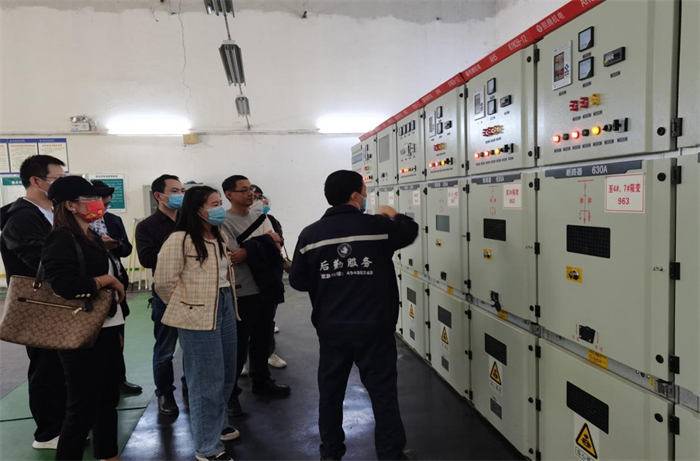 电气工程与智能制造学院教师开展集中备课提升教学质量