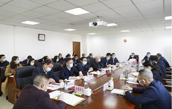 【永川高新区】在永高校疫情防控和安全稳定会议召开：会议听取了重庆城市科技学院等院校疫情防控和安全稳定工作汇报。