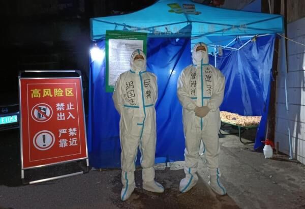 【环球时报】重庆城市科技学院曾浩洋：抗疫网课两不误 热血青年显担当。