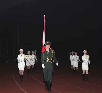 【渝西都市报】 青春践行二十大：重庆城市科技学院举办开学第一课主题升旗仪式