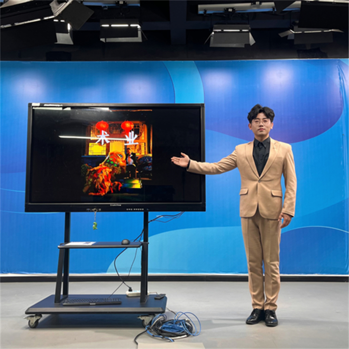艺术与传媒学院播音学子在第八届（成渝）大学生播音主持电视大赛中喜获佳绩