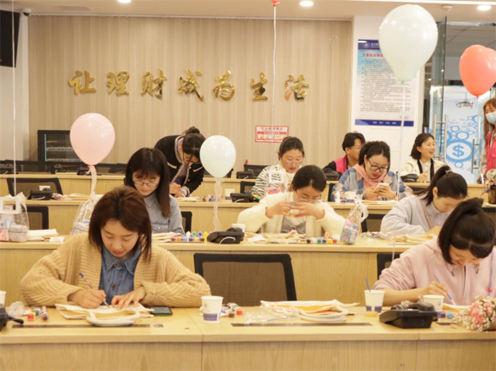 经济管理学院2023年“三八”妇女节活动圆满结束