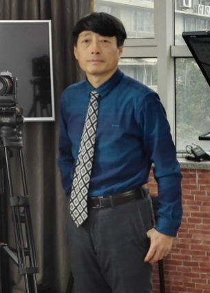 张毅  教授
