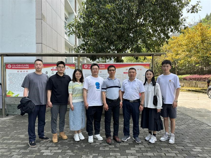 建筑与土木工程学院赴重庆工贸职业技术学院进行学术交流活动