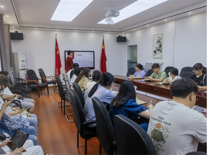 建筑与土木工程学院学生开展第三党支部党日活动