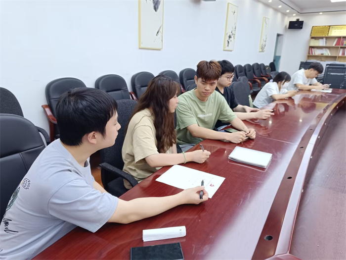 建筑与土木工程学院学生第三党支部党小组会议
