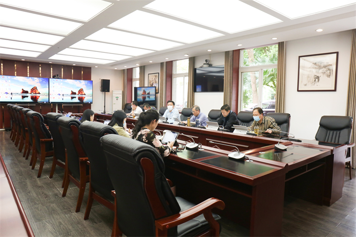重庆城科党委理论学习中心组开展2023年4月集中学习