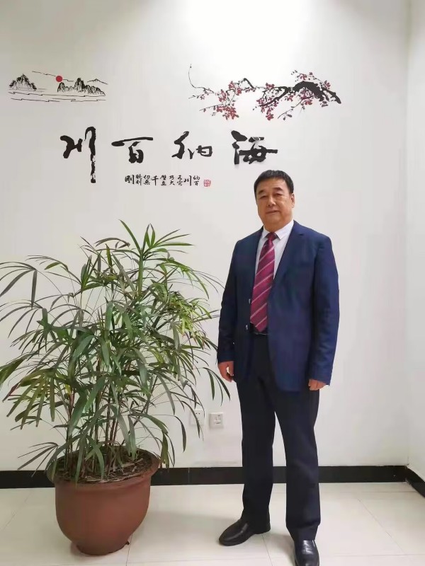经济管理学院院长张子林
