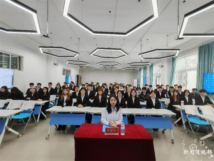 人工智能与大数据学院开展“每月一学”分享活动