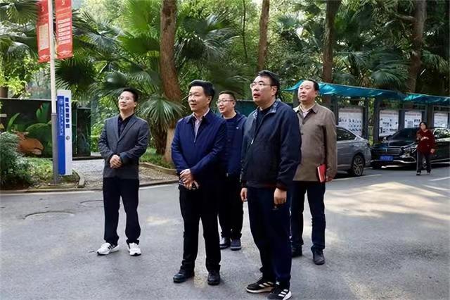 【今日头条】重庆城市职业学院刘仲全一行到访重庆城市科技学院交流调研