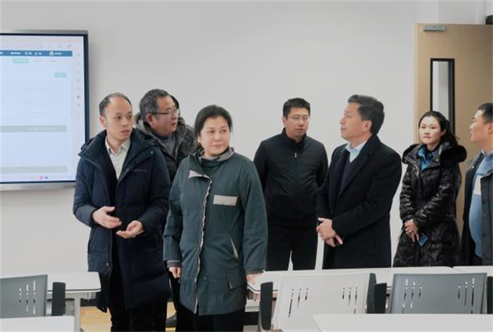 重庆市教委督导组到重庆城科开展2024年春季开学专项督导检查工作