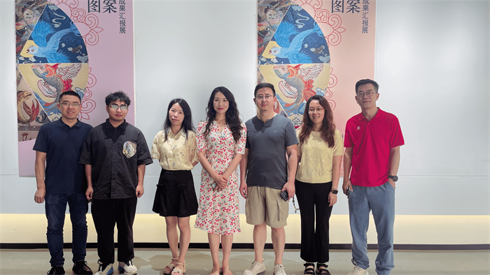 艺术与传媒学院视觉传达设计系组织开展《装饰图案》课程教学成果汇报展