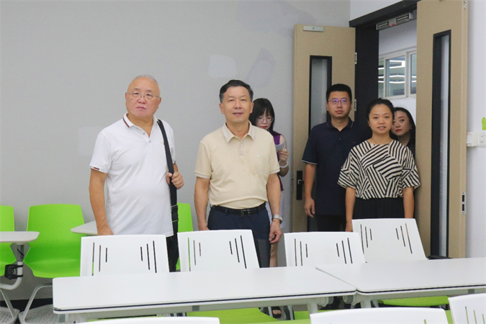 重庆城市科技学院深入开展期初教学检查